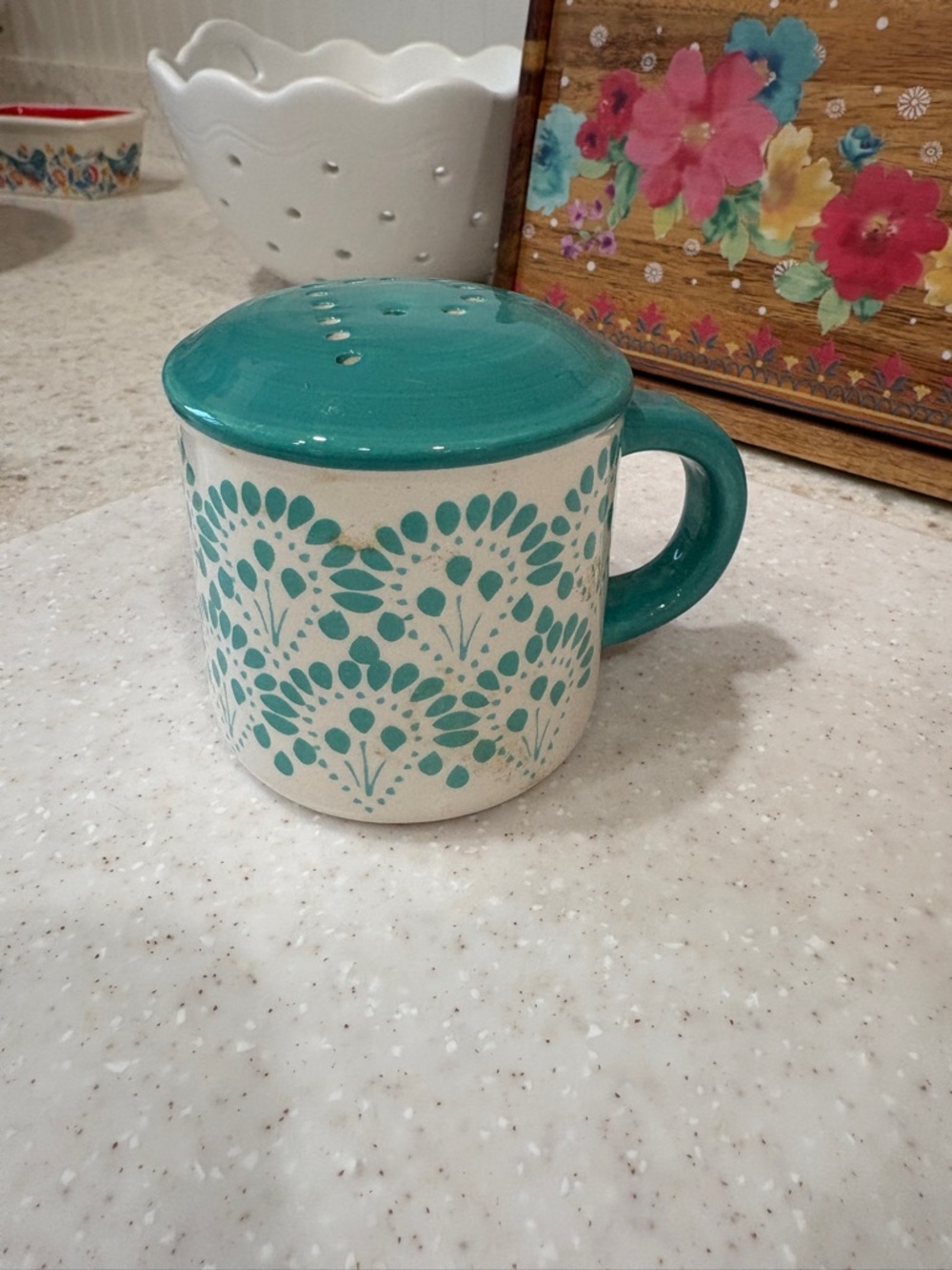The Pioneer Woman Teal and Cream Ceramic Pepper Shaker